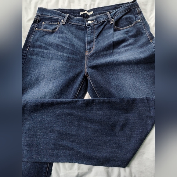 Levi's Jeans Levis Ladies 55 Straight Red Tag Jeans Size 6m W33 L32